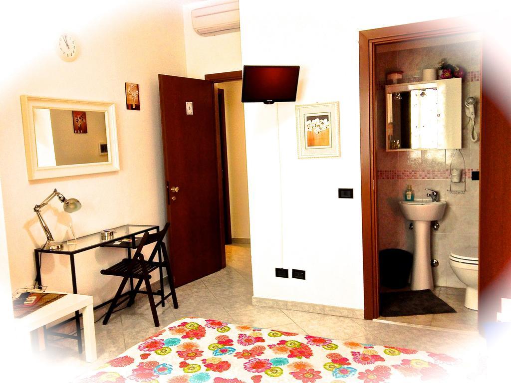 Top Suit Uno - Guest House Brugherio Exterior foto