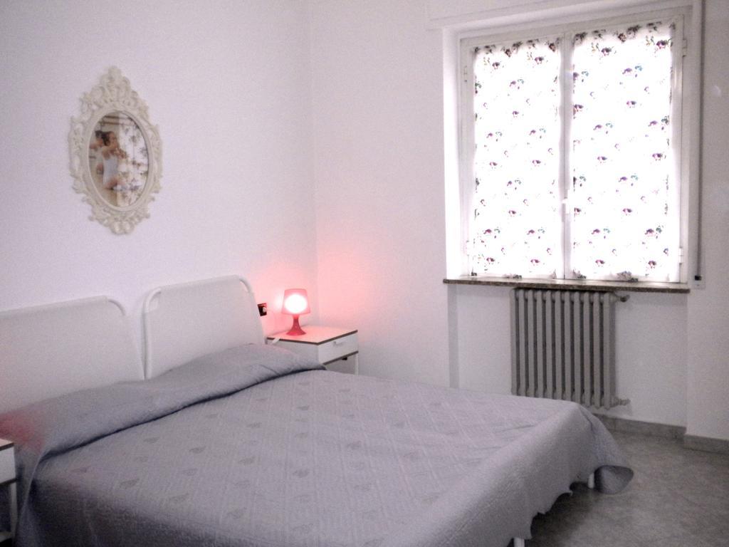 Top Suit Uno - Guest House Brugherio Quarto foto