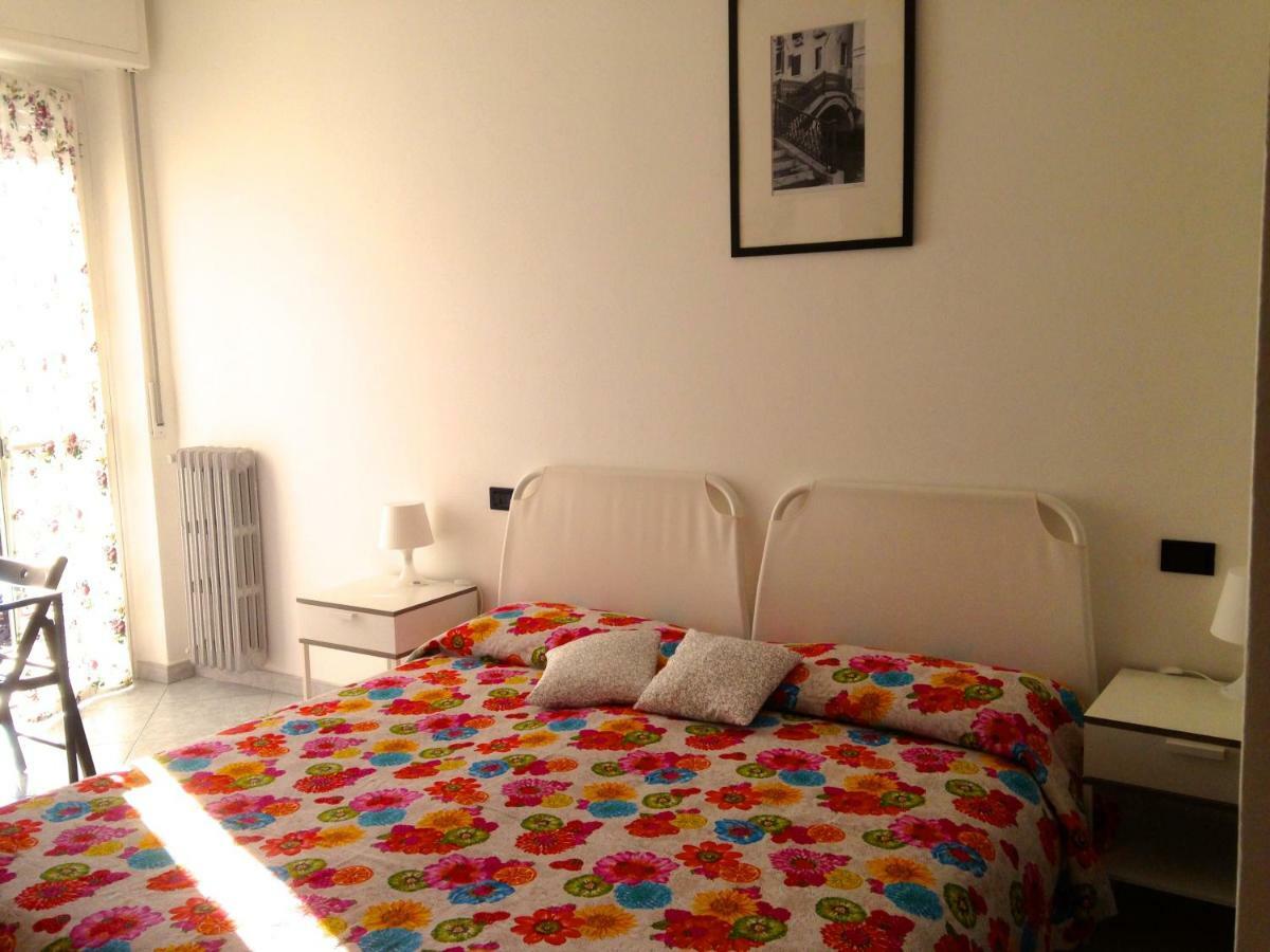 Top Suit Uno - Guest House Brugherio Quarto foto